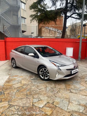 Toyota Prius 1.8 Prius hibrido - Sabadell