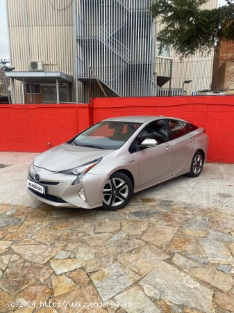 Toyota Prius 1.8 Prius hibrido - Sabadell