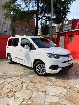 Toyota Proace City Verso 1.5D 96kW (130CV) Family Active L1 - Granollers