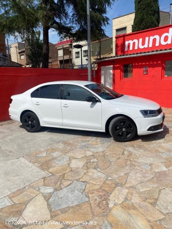 Volkswagen Jetta 1.2 TSI 105cv Advance Bluemotion Tech - Blanes