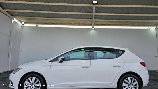  Seat Leon 1.6TDI 90CV BERLINA ESTA NUEVO - Badajoz 