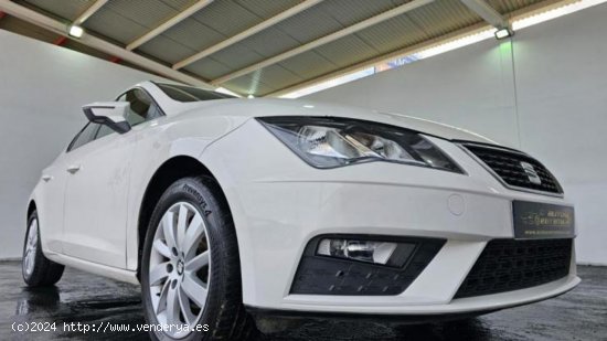 Seat Leon 1.6TDI 90CV BERLINA ESTA NUEVO - Badajoz