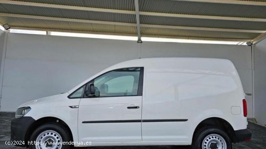 Volkswagen Caddy PRO 4 MOTION 2.0 TDI 122CV ESTA NUEVA - Badajoz