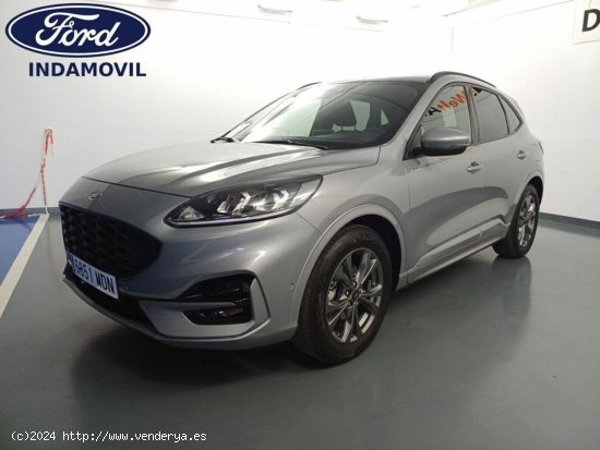  Ford Kuga Hibrido 2.5 Duratec Fhev St-line 4x2 Aut. - Huércal de Almería 