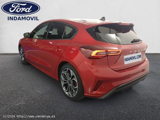 Ford Focus Berlina St-line X 1.0 Ecoboost Mhev 92kw (125cv) S6.2 - Huércal de Almería