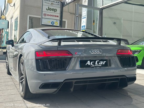 Audi R8 5.2 FSI V10 plus 610CV quattro S tronic - Las Rozas de Madrid