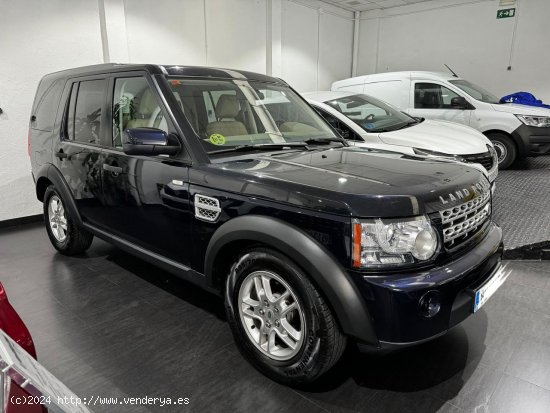 Land-Rover Discovery 4 TDV6 SE - 