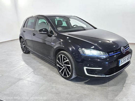 Volkswagen Golf 1.4 TSI DSG GTE - Sevilla