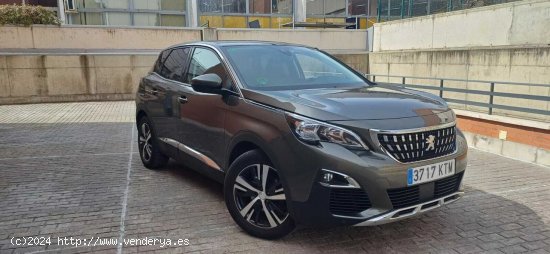 Peugeot 3008 1.5 BlueHDI EAT8 S&S ALLURE - Madrid