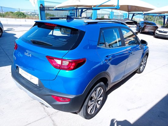 Kia Stonic 1.0  T-GDi 100CV MHEV - Manilva