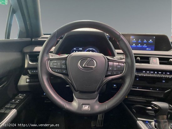 Lexus UX 2.0 250h F Sport - Majadahonda