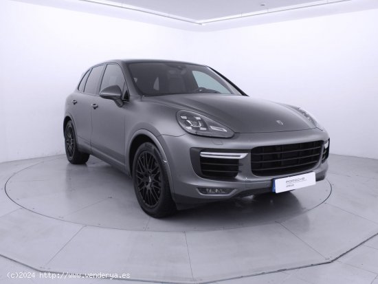 Porsche Cayenne TURBO - Zaragoza