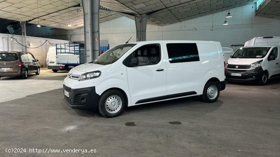 Citroën Jumpy DOBLE CABINA ABATIBLE TALLA M 2.0 BLUEHDI 120CV - Lugo