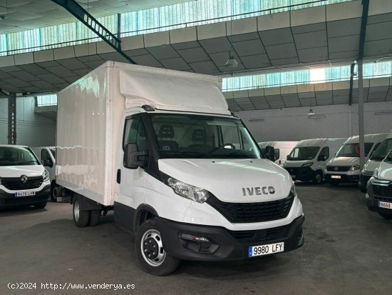 Iveco Daily 35C16  CARROZADO PLATAFORMA ELEVADORA - Lugo