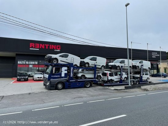 Iveco Daily 35C16  CARROZADO PLATAFORMA ELEVADORA - Lugo