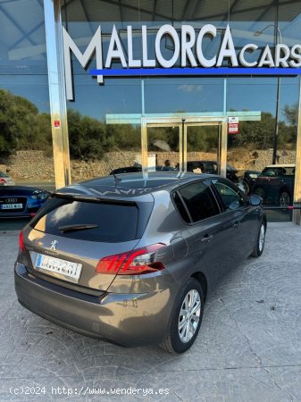 Peugeot 308 1.2 i - Palma