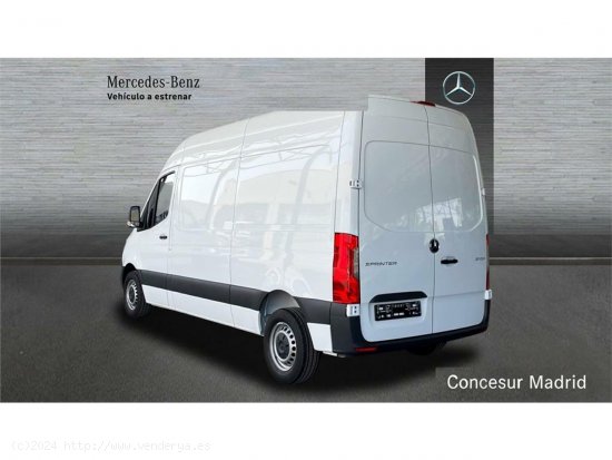 Mercedes Sprinter 215 CDI MEDIO 3.0T T. ALTO TD - 