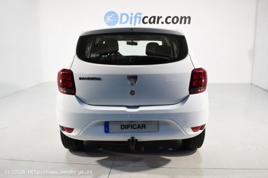 Dacia Sandero 1.0 75CV - Molins de Rei