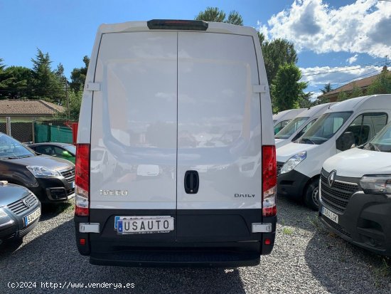 Iveco Daily  2.3 TD 35S 16 A8 V 3520LH2 12 M3 - Collado Villalba