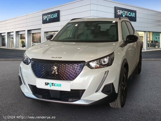  Peugeot 2008   Puretech 100 S&S 6 Vel. MAN Allure Pack - Cadiz 