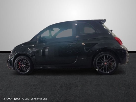 Abarth 695 1.4 16v T-JET 132 KW (180 CV) 75º Anniversario - Sevilla