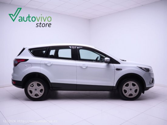 Ford Kuga TREND 1.5 ECOBOOST 120 CV 2WD 5P - Sant Boi de Llobregat