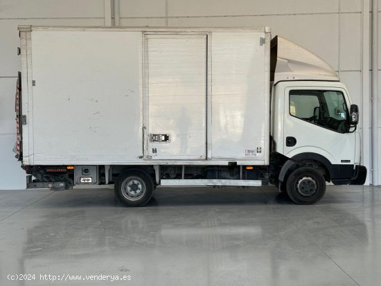 Nissan NT400 CABSTAR 35.13 3.0 DCI 130 CV - Vélez