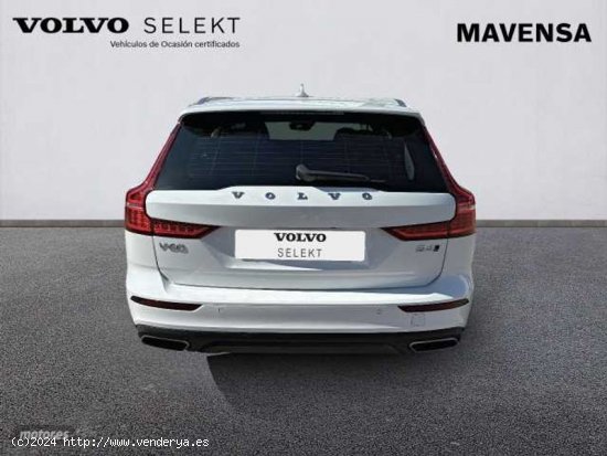 Volvo V 60 V60 Cross Country Pro, B4 AWD mild hybrid de 2021 con 126.767 Km por 34.700 EUR. en Badaj