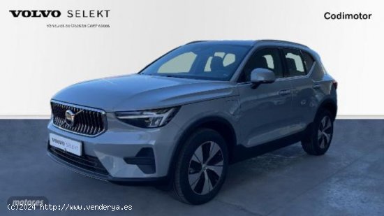  Volvo XC40 XC40 Recharge Core, T4 plug-in hybrid, Electrico/Gasolina, Bright de 2023 con 2.741 Km po 