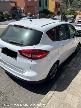 Ford C-Max Business de 2017 con 66.000 Km por 10.700 EUR. en Las Palmas