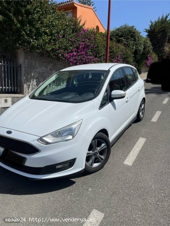 Ford C-Max Business de 2017 con 66.000 Km por 10.700 EUR. en Las Palmas