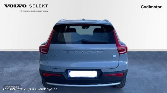 Volvo XC40 XC40 Recharge Core, T4 plug-in hybrid, Electrico de 2023 con 2.741 Km por 41.990 EUR. en 