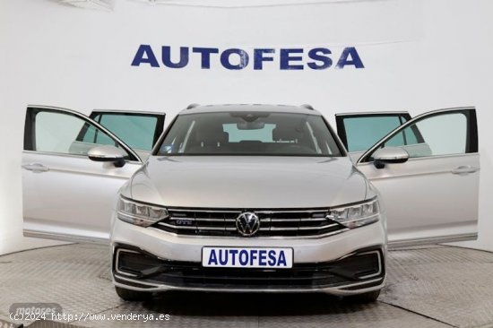 Volkswagen Passat 1.4 TSI GTE E-Power Hibrido Enchufable DSG 218cv 5P # IVA DEDUCIBLE,NAVY de 2021 c