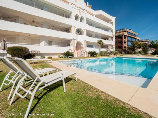  Espectacular apartamento en la primera linea de la playa en Urb. Herradura, Puerto Banus - MALAGA 