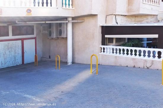 Se vende espectacular plaza de Garaje en Arenales del Sol - ALICANTE