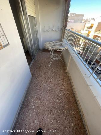 ¡OPORTUNIDAD! APARTAMENTO DE 4 DORMITORIOS SUPER CENTRICO - ALICANTE