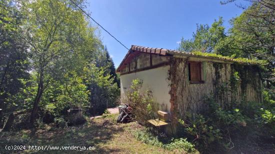 Se Vende en Santa Maria de Cayon - CANTABRIA