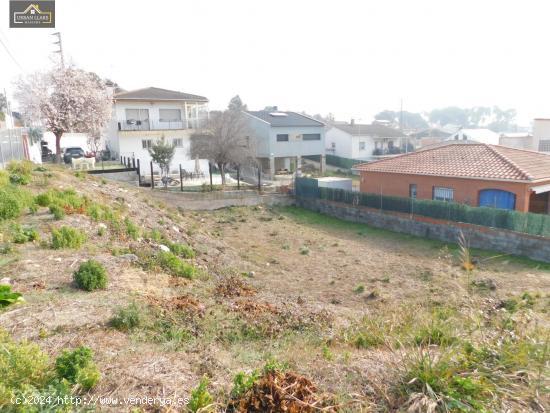 Fantástico terreno urbanizable en Lliçà d'Amunt - BARCELONA