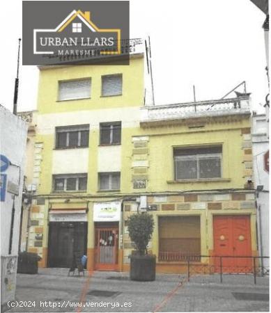 Casa de poble al centre històric de Premia de Mar - BARCELONA