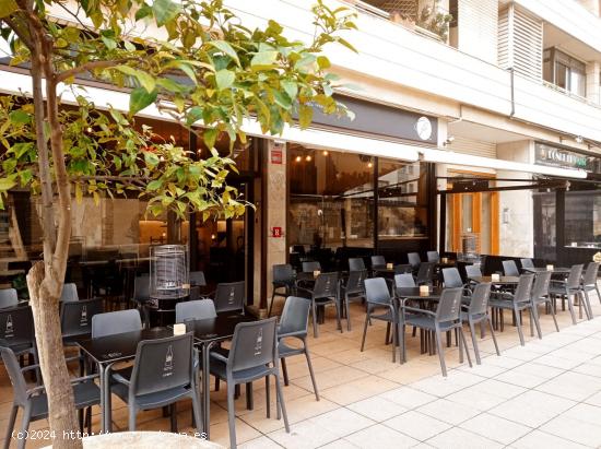 Gran local comercial con terraza en zona Sta Catalina - BALEARES