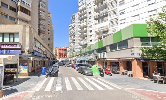 Increíble local comercial con múltiples posibilidades de negocio junto al Mestalla - VALENCIA