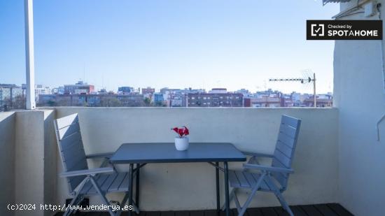 Apartamento de 2 dormitorios en alquiler en El Cabanyal, Valencia - VALENCIA