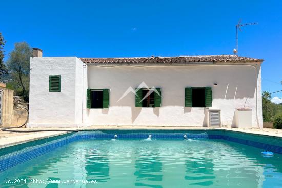 Encantadora finca con piscina, en pleno paraje natural, en Pugpunyent. - BALEARES