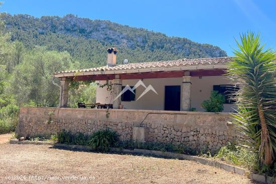 Encantadora finca con piscina, en pleno paraje natural, en Pugpunyent. - BALEARES