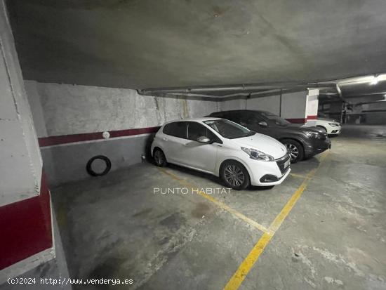  Plaza de parking en finca joven - BARCELONA 