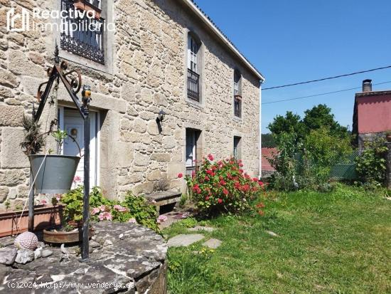 Casa rústica en O Sisto - A CORUÑA