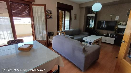  ATICO CON GRAN TERRAZA EN EL CENTRO DE MÉRIDA, A UN PASO DE LA CALLE SANTA EULALIA - BADAJOZ 