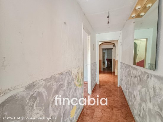 Unifamiliar adosada en venta  en Santa Coloma de Farners - Girona