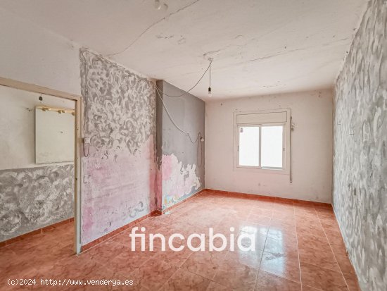 Unifamiliar adosada en venta  en Santa Coloma de Farners - Girona