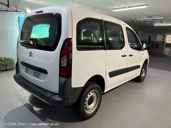 Citroën Berlingo Dangel 4x4. 1.6 Combi Live Edition 100cv. Impecable!!! - Barcelona